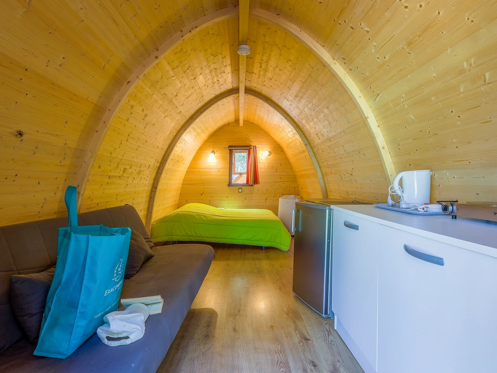 camping chalet insolite cargese